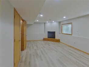 54 Rosewood Dr in Little Canada, MN - Building Photo - Building Photo