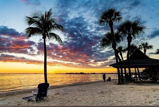 237 SW 48th Terrace in Cape Coral, FL - Building Photo - Building Photo