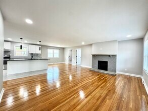 1821 Blue Ridge Dr in Lexington, KY - Building Photo - Building Photo