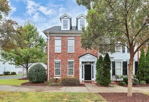 9845 Longstone Ln in Charlotte, NC - Building Photo