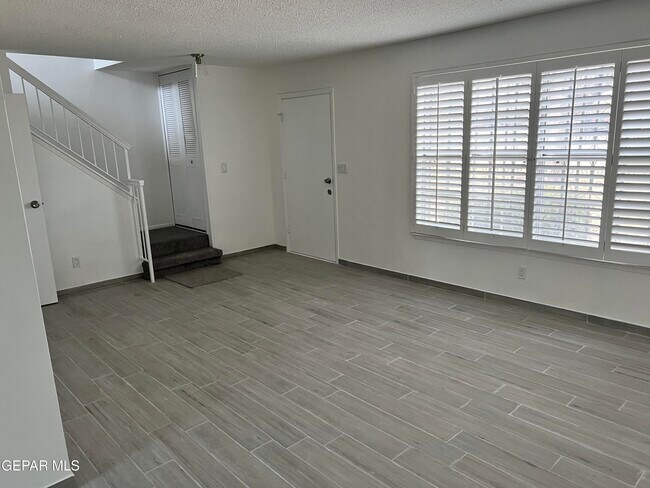 232 Montego Bay Dr in El Paso, TX - Building Photo - Building Photo