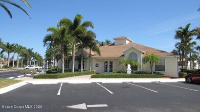 1850 Charlesmont Dr in Indialantic, FL - Building Photo - Building Photo