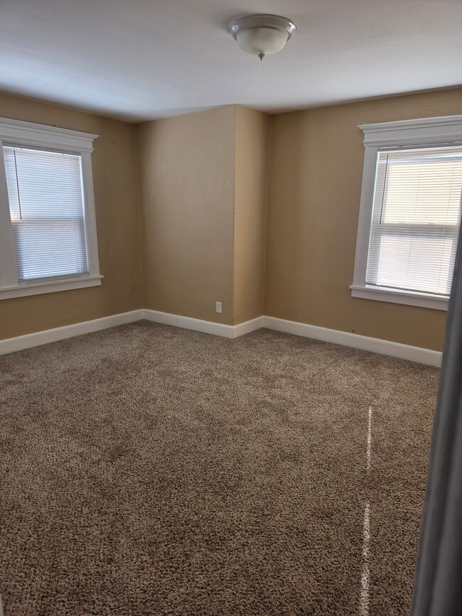 17 Mountain Ave, Unit Mountain Avenue in North Plainfield, NJ - Foto de edificio - Building Photo