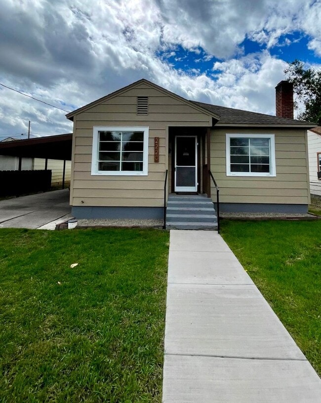 property at 2220 Radcliffe Ave