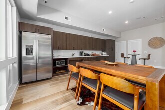 Aria at 336 in Conroe, TX - Building Photo - Interior Photo