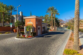 Deerfield in Las Vegas, NV - Building Photo - Building Photo