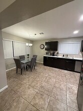 1715 E Miles St in Tucson, AZ - Building Photo - Building Photo