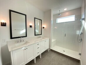 12668 Clear Sapphire Dr in Winter Garden, FL - Building Photo - Building Photo