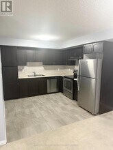 250-250 Sunny Meadow Blvd in Brampton, ON - Building Photo - Building Photo