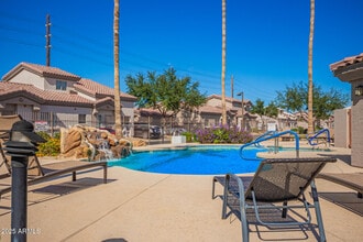 7978 W Beck Ln in Peoria, AZ - Building Photo - Building Photo