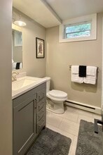 112 Horseshoe Rd, Unit Lower Horseshoe in Waitsfield, VT - Building Photo - Building Photo