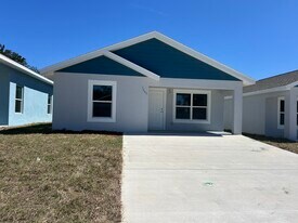 1468 Las Villas Blvd in Sebring, FL - Building Photo