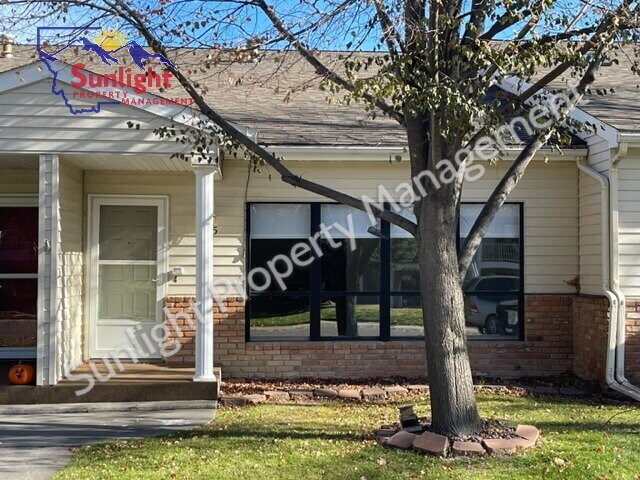property at 1045 Montana Ave