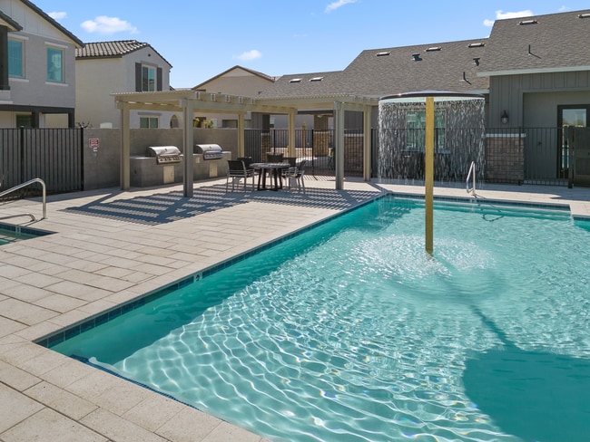 Ironwood Homes at River Run in Avondale, AZ - Foto de edificio - Building Photo
