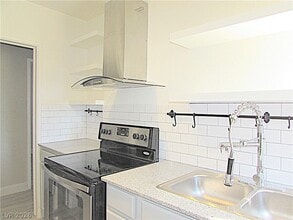 405 S 15th St in Las Vegas, NV - Foto de edificio - Building Photo