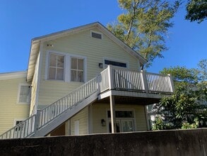 315 S 5th Ave, Unit #2 in Wilmington, NC - Foto de edificio - Building Photo