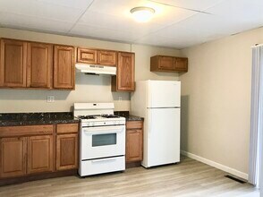 73 Campbell Ave in Revere, MA - Building Photo - Building Photo