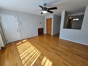 1140 W Barry Ave in Chicago, IL - Building Photo - Building Photo