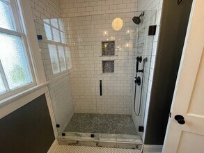 2606 S Carrollton Ave, Unit A in New Orleans, LA - Building Photo - Building Photo