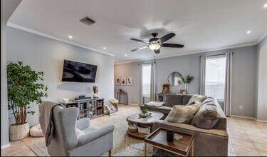 13320 Gilwell Dr in Austin, TX - Building Photo - Building Photo