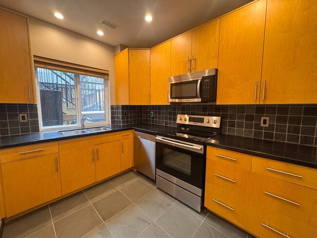 22831 Foreman Dr in Maple Ridge, BC - Building Photo - Building Photo