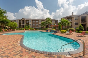 The Trestles Apartments in Stafford, TX - Building Photo