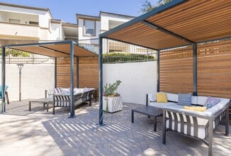 Stone Canyon Apartments in Riverside, CA - Foto de edificio - Building Photo