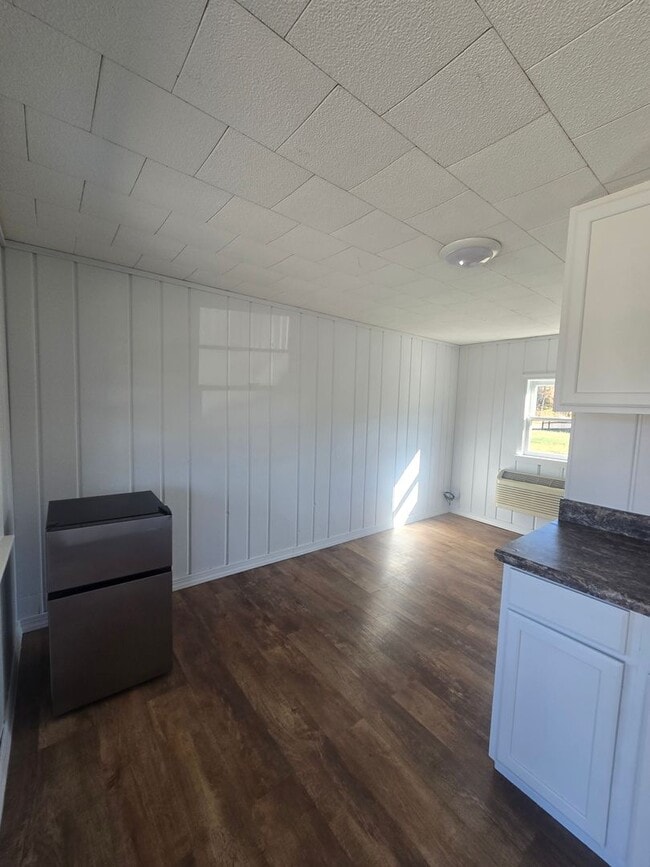 78 I-75 in Grayling, MI - Building Photo - Building Photo