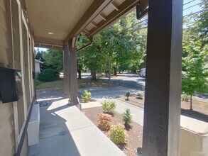 2785 NW Arnold Way in Corvallis, OR - Foto de edificio - Building Photo