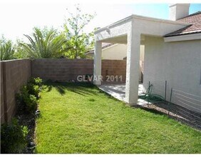 9836 Double Rock Dr in Las Vegas, NV - Building Photo - Building Photo