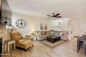 9705 E Mountain View Rd-Unit -1080 in Scottsdale, AZ - Building Photo - Building Photo