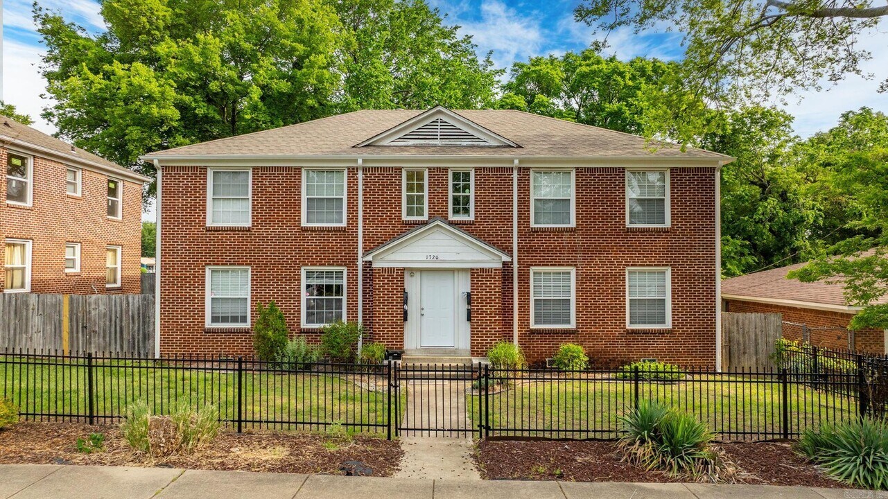 1720 W 19th St in Little Rock, AR - Building Photo