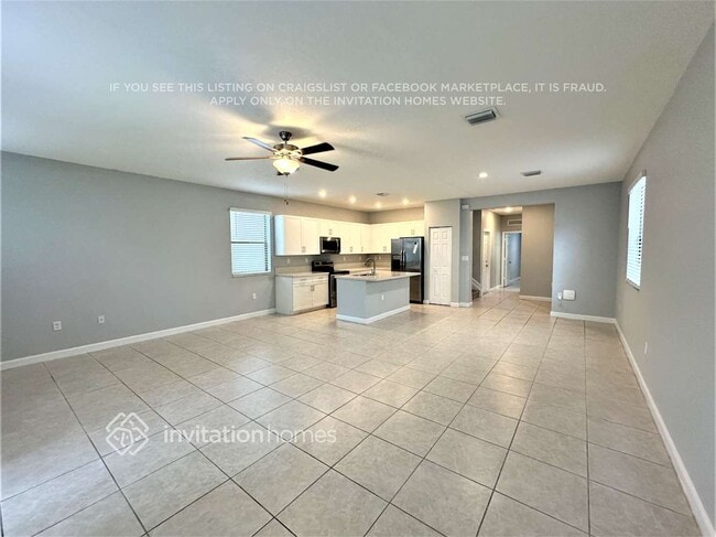 3445 W 110th St in Hialeah, FL - Building Photo - Building Photo