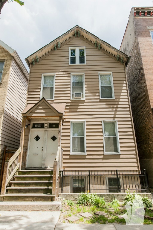 property at 3309 N Southport Ave