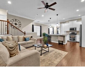 14502 San Pietro Dr in Houston, TX - Building Photo - Building Photo