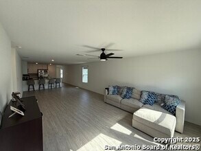 9847 Sanborn Grist in San Antonio, TX - Building Photo - Building Photo