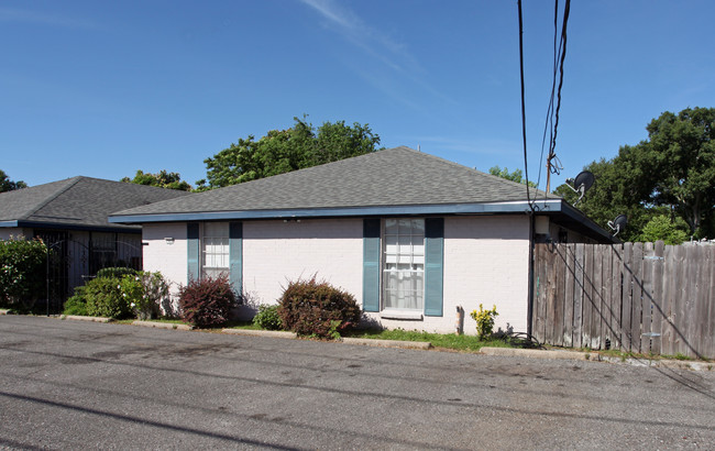 1904-1908 Hickory Ave in New Orleans, LA - Building Photo - Building Photo