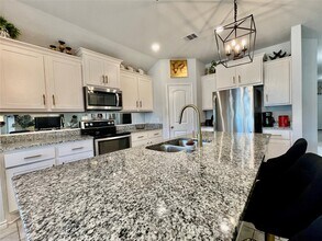 1916 Thorndyke Ln in Bryan, TX - Building Photo - Building Photo