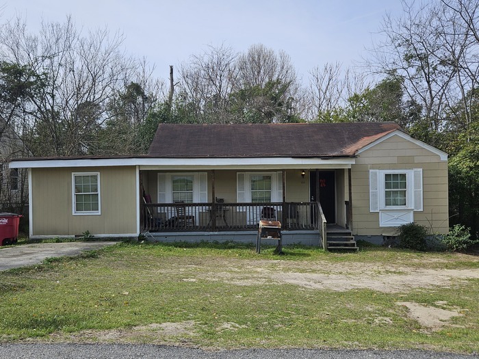 950 Quinlan Dr in Macon, GA - Foto de edificio