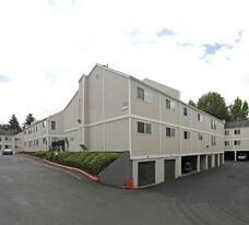 Cherry Blossom Estates in Portland, OR - Building Photo