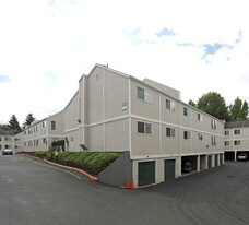 Cherry Blossom Estate Apartments