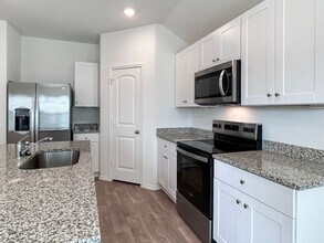 1020 Chachalaca Ct in Seguin, TX - Building Photo - Building Photo