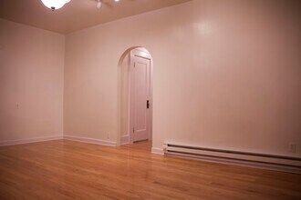 8203 Park Ave SE, Unit #1 in Snoqualmie, WA - Building Photo - Building Photo