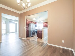 1606 W Vicksburg Pl in Broken Arrow, OK - Foto de edificio - Building Photo