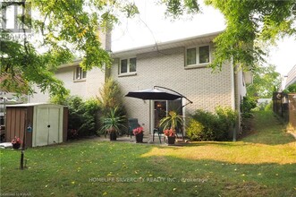 196 Millwood Crescent in Kitchener, ON - Building Photo - Building Photo