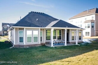 107 Irondale Ct in Louisville, KY - Building Photo - Building Photo