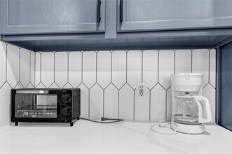 6818 Catarina Cir in Houston, TX - Building Photo - Building Photo