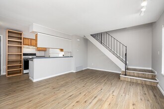 1634 Wingate Blvd in Ypsilanti, MI - Building Photo - Building Photo