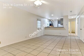 1026 W Coffin St in Denison, TX - Building Photo - Building Photo