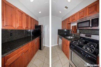354 Lake Pointe Dr-Unit -354 in Middle Island, NY - Building Photo - Building Photo
